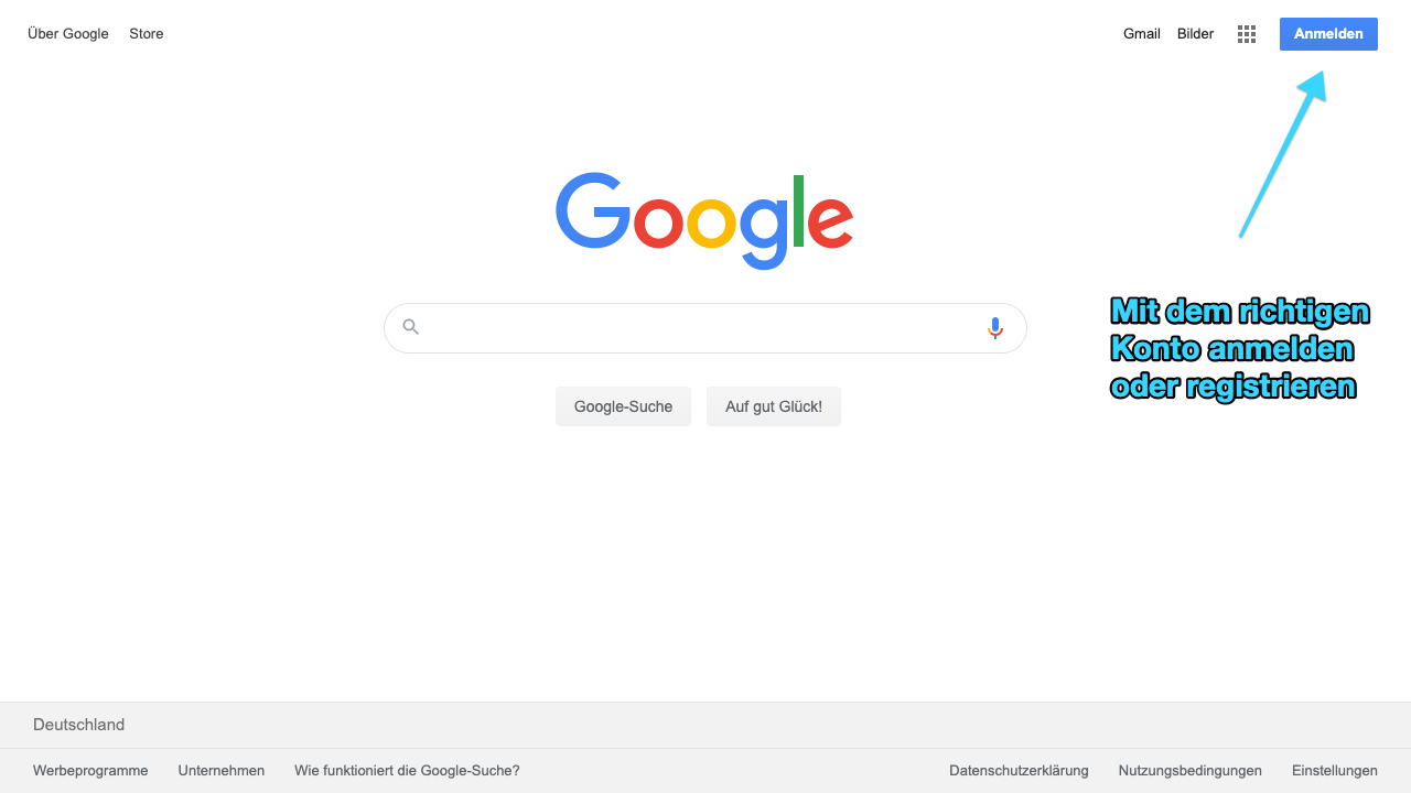 Zu sehen ist ein Screenshot der Google Suche-Startseite. Hier findest Du neben dem Google-Logo und der Suchleiste oben rechts einen blauen Button mit der Aufschrift "Anmelden". Dort kannst Du Dich entweder mit Deinem bereits vorhandenen Google-Konto anmelden oder Dich neu registrieren.