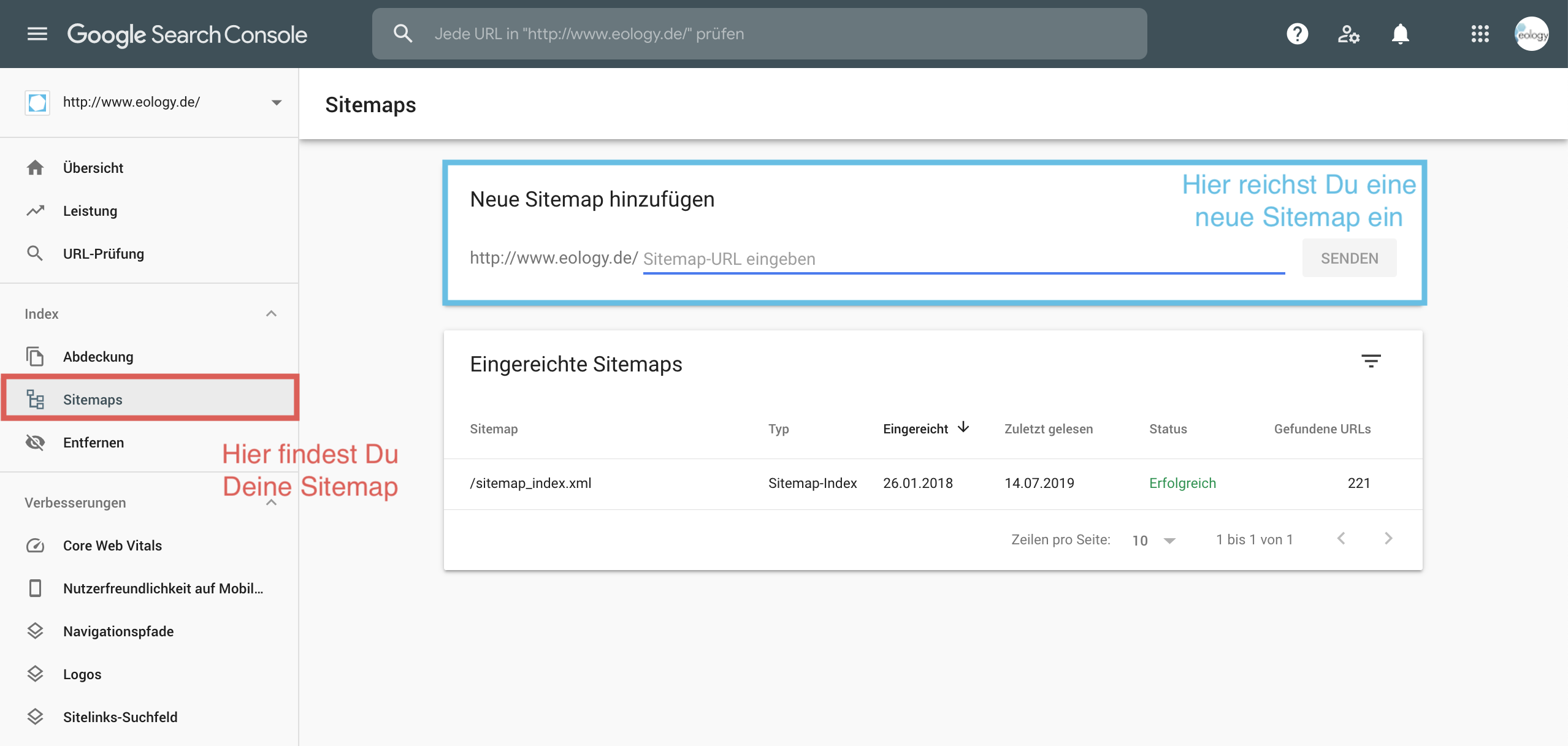 Sitemaps in Google Search Console einreichen und einsehen: Über den Bereich "Index" und dem dortigen Reiter "Sitemaps" (auf der Darstellung rot markiert) gelangst Du in die Sitemap Übersicht. Dort kannst Du ganz einfach eine Sitemap bei Google einreichen (blau markiert).