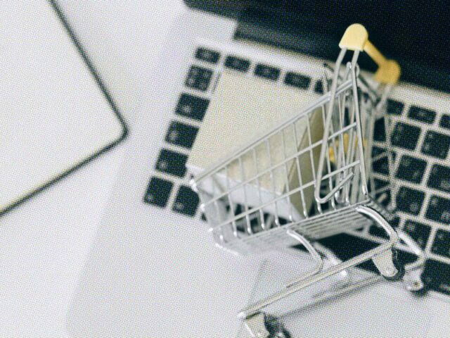 Shopping in der App: Links direkt in den Facebook und Instagram Reels